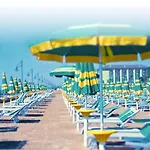 Spacious Beachside Flat With Terrace * Porto Santa Margherita