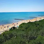 Appartement Spacious Beachside Flat With Terrace