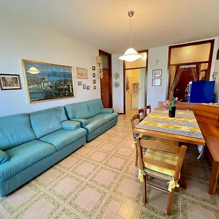 Apartmán Spacious Beachside Flat With Terrace Porto Santa Margherita di Caorle